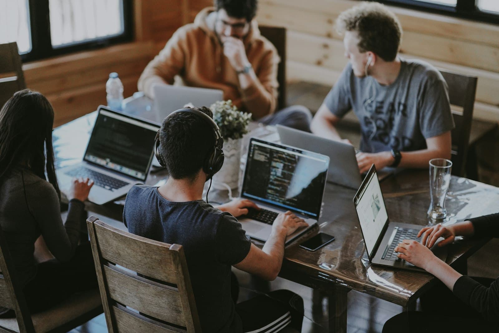 About AxBYTE